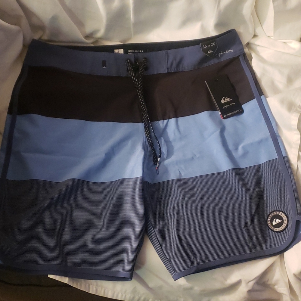 NWT Quicksilver Swim Trunks Sz 36